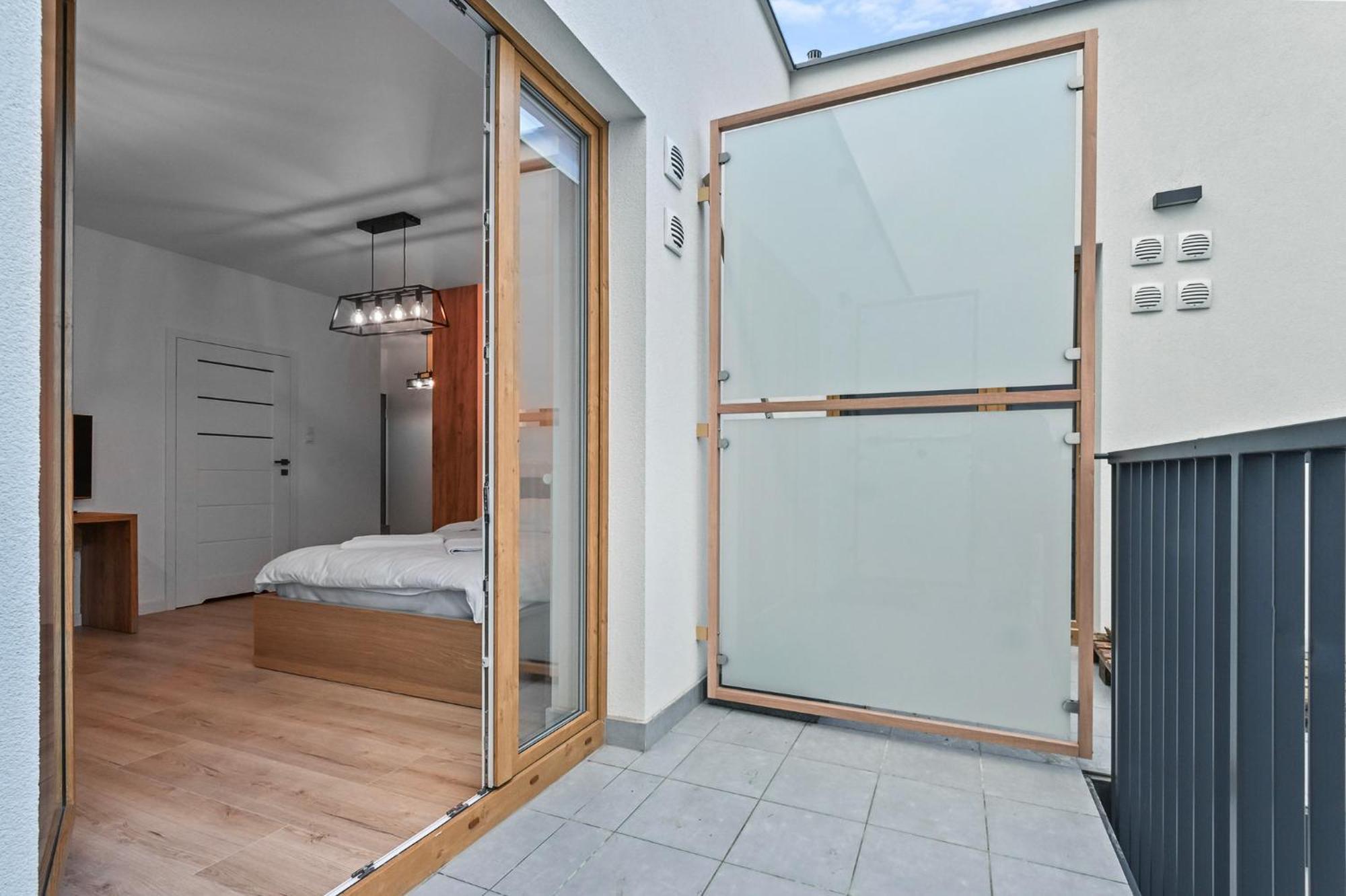 Stylish Studio. Free Parking. Apartmán *